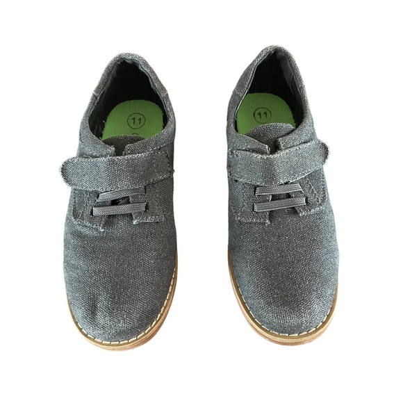 Cat & Jack Boys Gray Canvas Casual Dress Shoes Size 11 - Picture 2 of 7